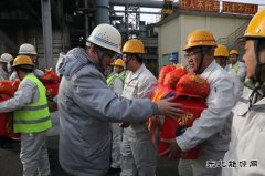 山西潞安焦化有限责任公司：春节慰问送温情 浓浓关怀暖人心