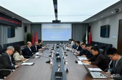 沙特电力采购公司CEO马辛·艾尔巴卡利调研“能储一号”