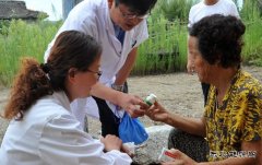 珲春发电：为困难农户提供上门问诊服务