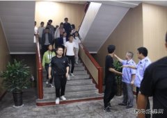 技工学/02/anquanpeixun/2021/1022/：“青年护学”保平安 完美体育时刻在行动