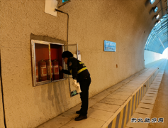 富蕴执法大队：联合多部门开展“节前”公路安全隐患排查