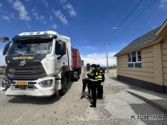 哈巴河执法大队：加大法律法规宣传，提升路警联合治超效能