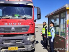 富蕴执法大队：强化联合执法，严查超限运输保畅通